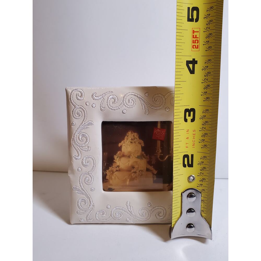 2 Photo Frame 2x2 - Russ - Picture 4 of 7